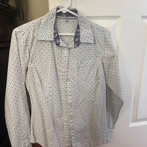 Cinch medium ladies shirt